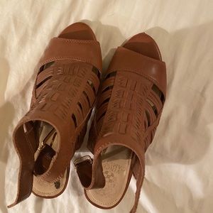 Vince Camuto heels